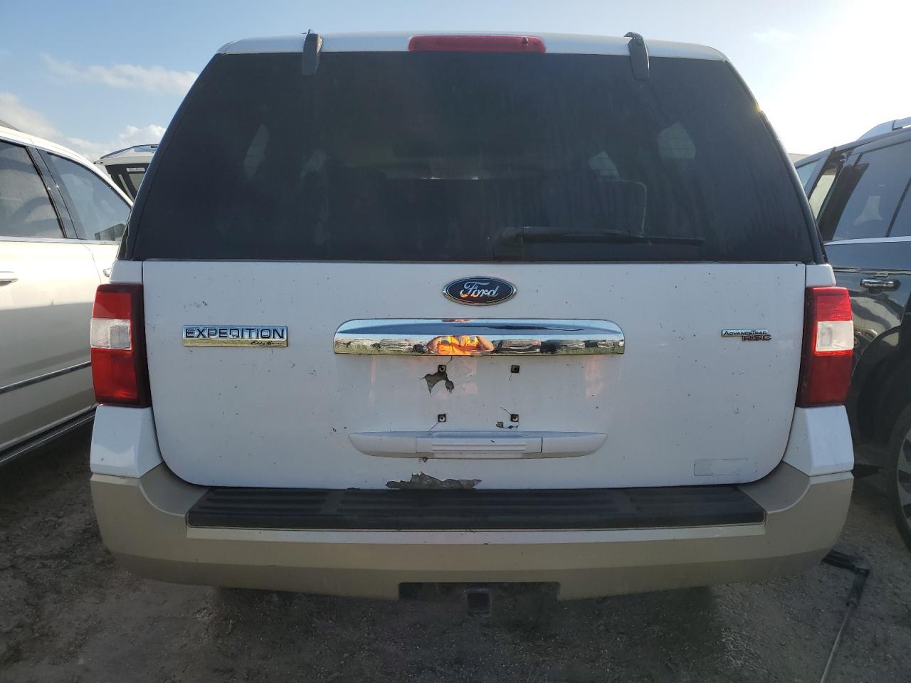 2007 Ford Expedition Eddie Bauer VIN: 1FMFU18567LA72779 Lot: 76178704