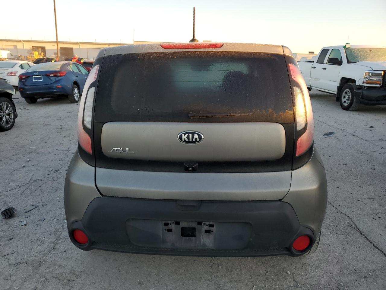 2016 Kia Soul VIN: KNDJN2A22G7329852 Lot: 76389984