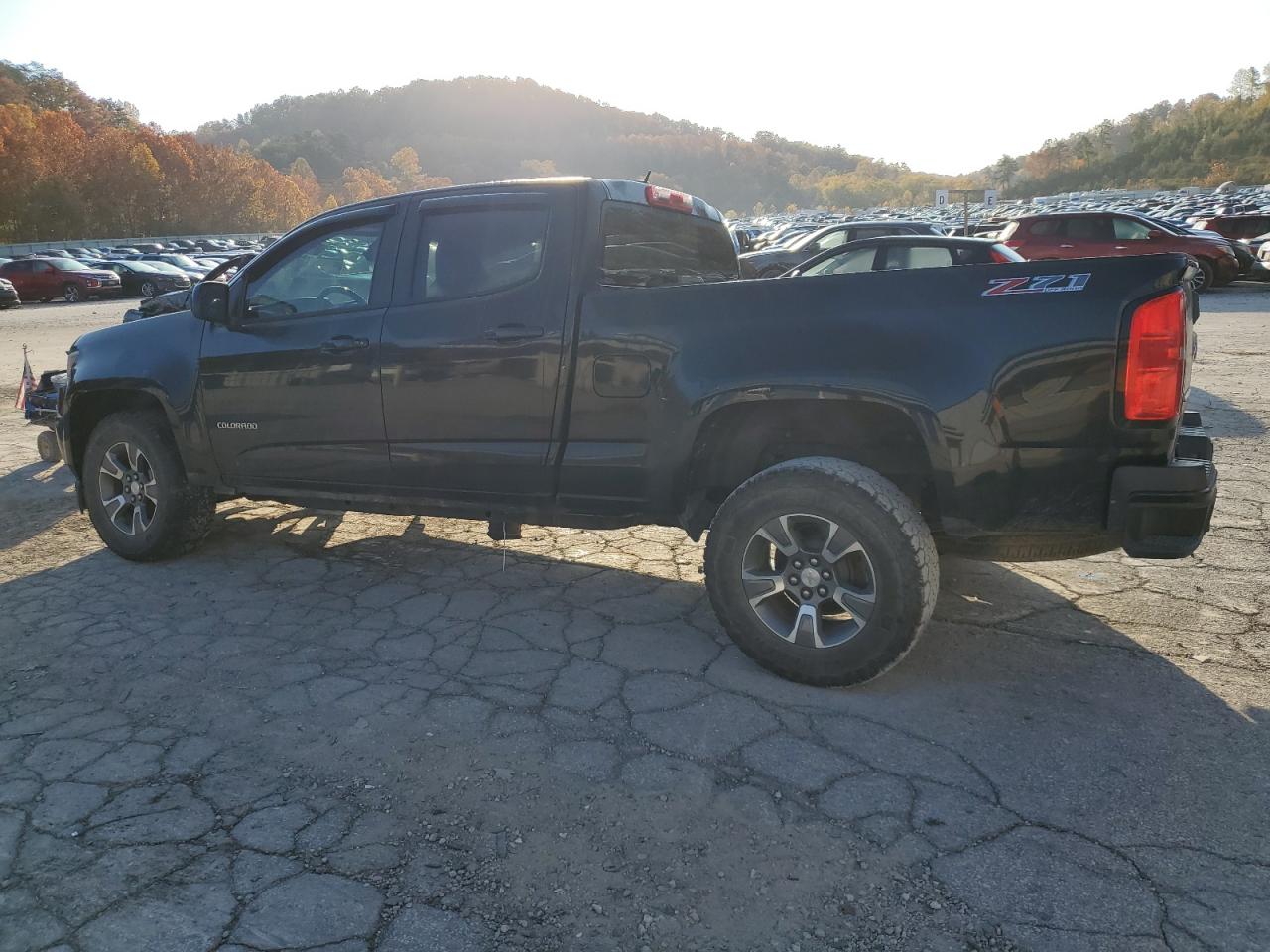 2015 Chevrolet Colorado - Image 2