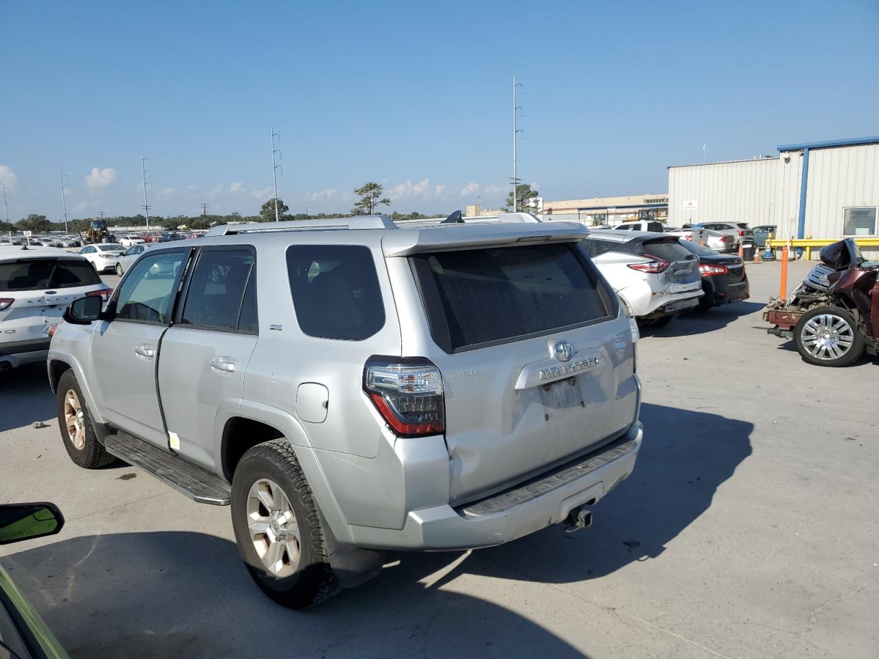 2015 Toyota 4Runner - Image 2