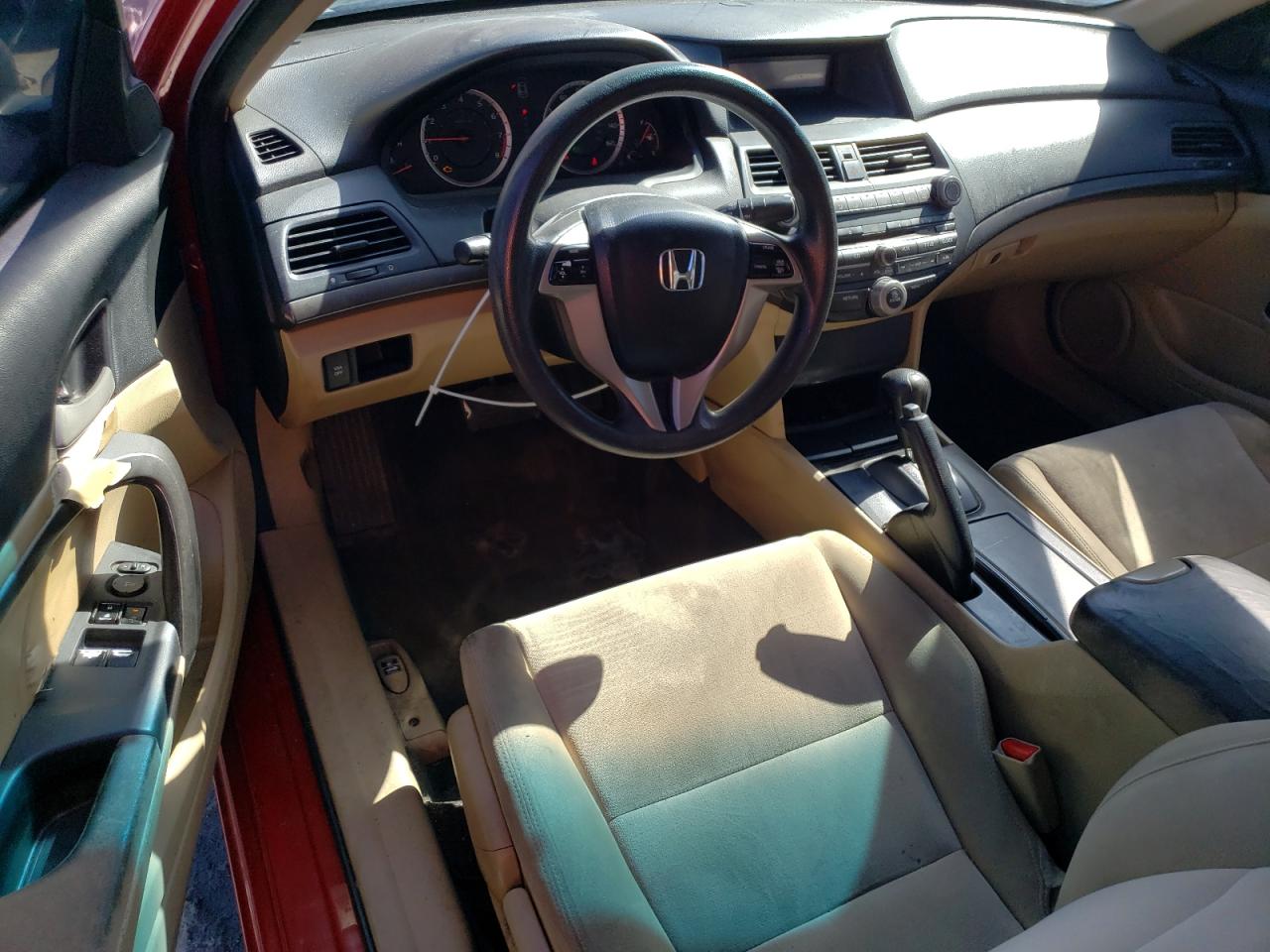 2010 Honda Accord - Image 8