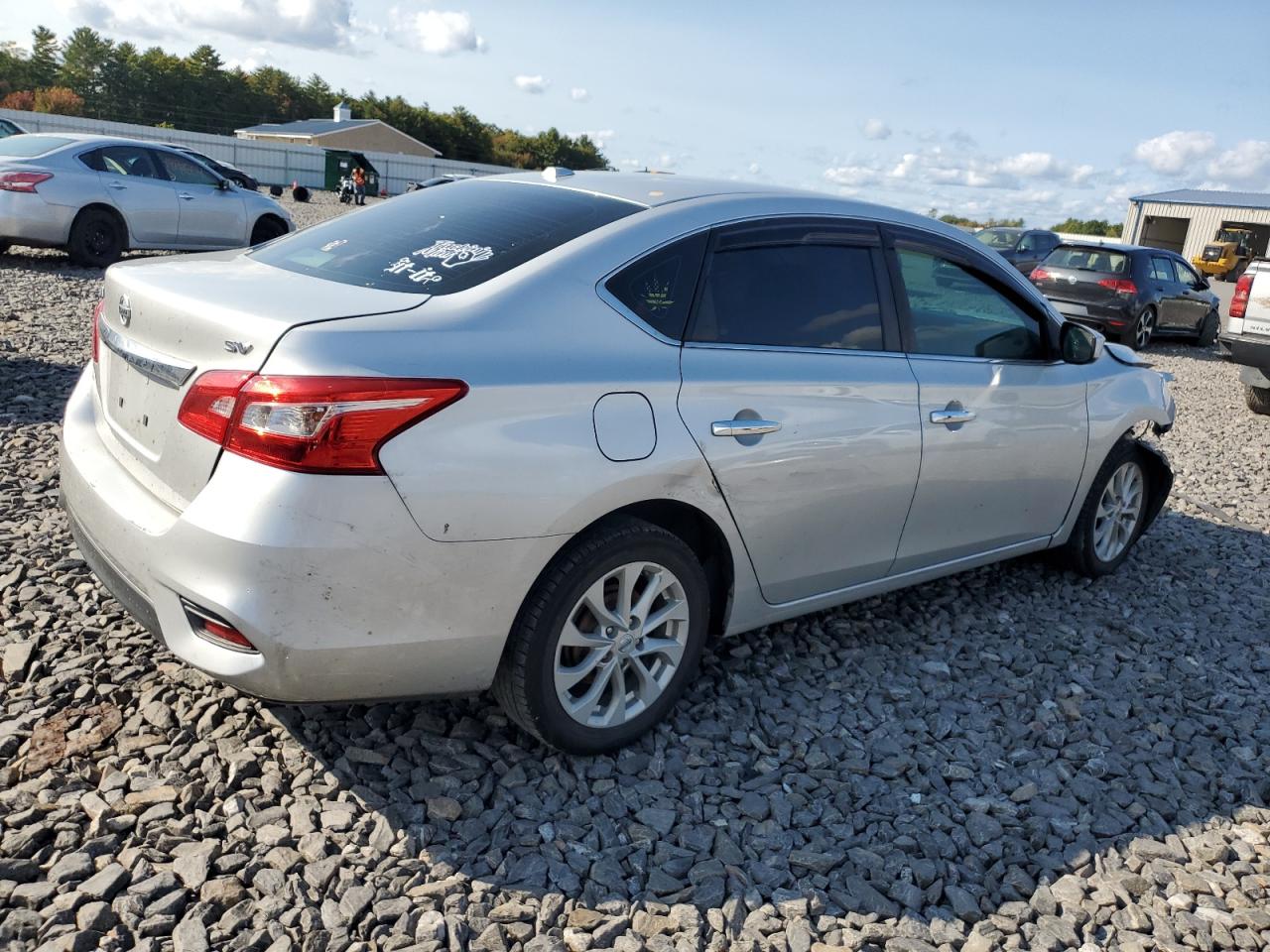 2019 Nissan Sentra - Image 3