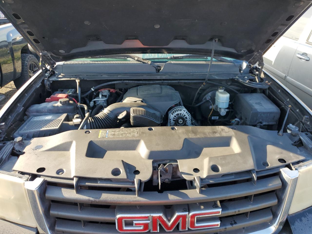 3GTRCUEA6AG161716 2010 GMC Sierra C1500 Sl