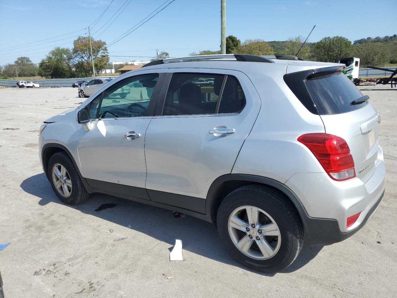 2019 Chevrolet Trax - Image 2