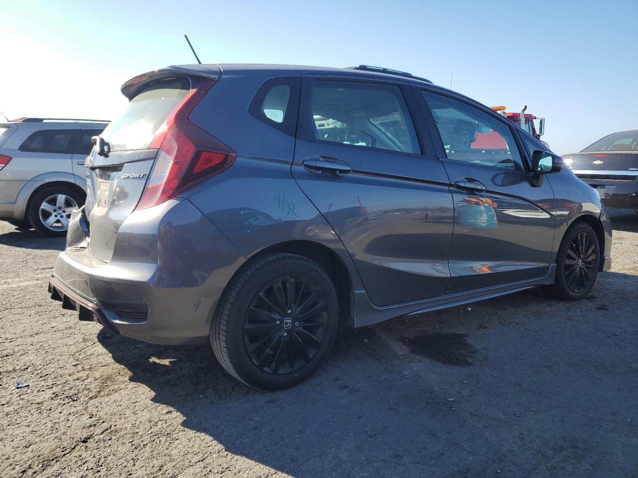 2018 Honda Fit Sport VIN: 3HGGK5H67JM706834 Lot: 77744334