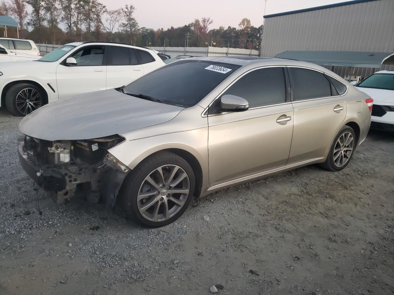 2014 Toyota Avalon - Image 1