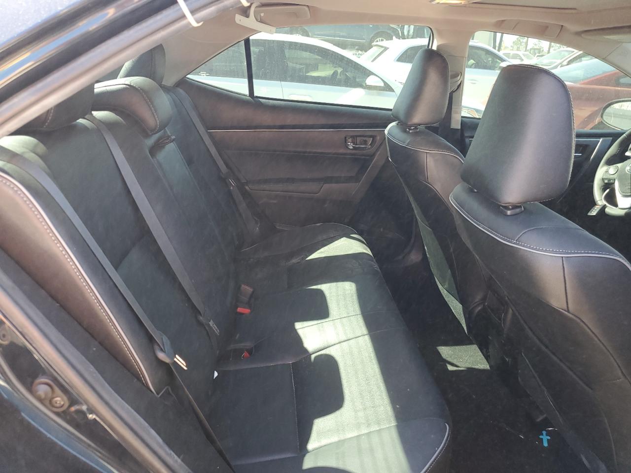 2018 Toyota Corolla L VIN: 5YFBURHE0JP841678 Lot: 77737464