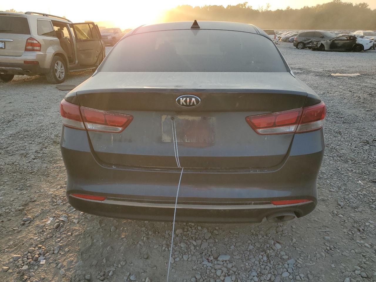 2017 Kia Optima Lx VIN: 5XXGT4L34HG172139 Lot: 75832914