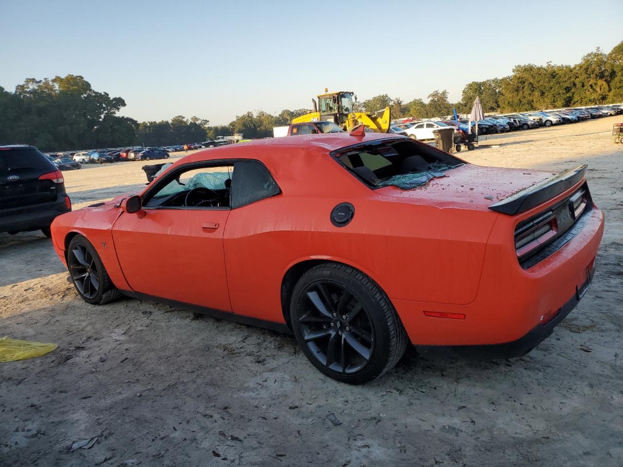 2019 Dodge Challenger - Image 2