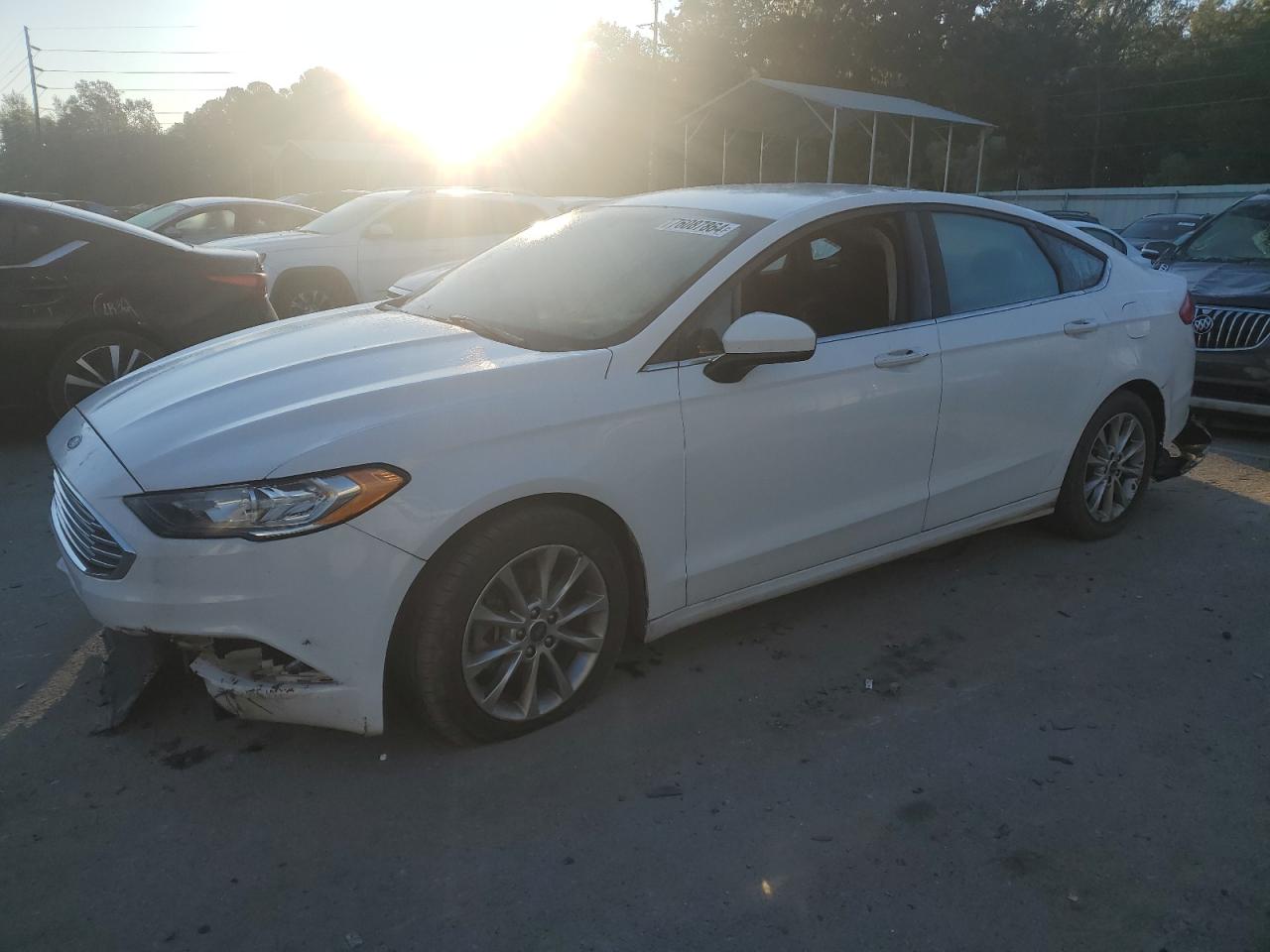 VIN 3FA6P0H72HR236917 2017 FORD FUSION no.1