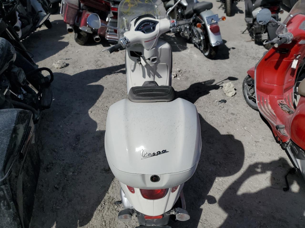 2019 Vespa Scooter VIN: ZAPM818GXK5800617 Lot: 75768924