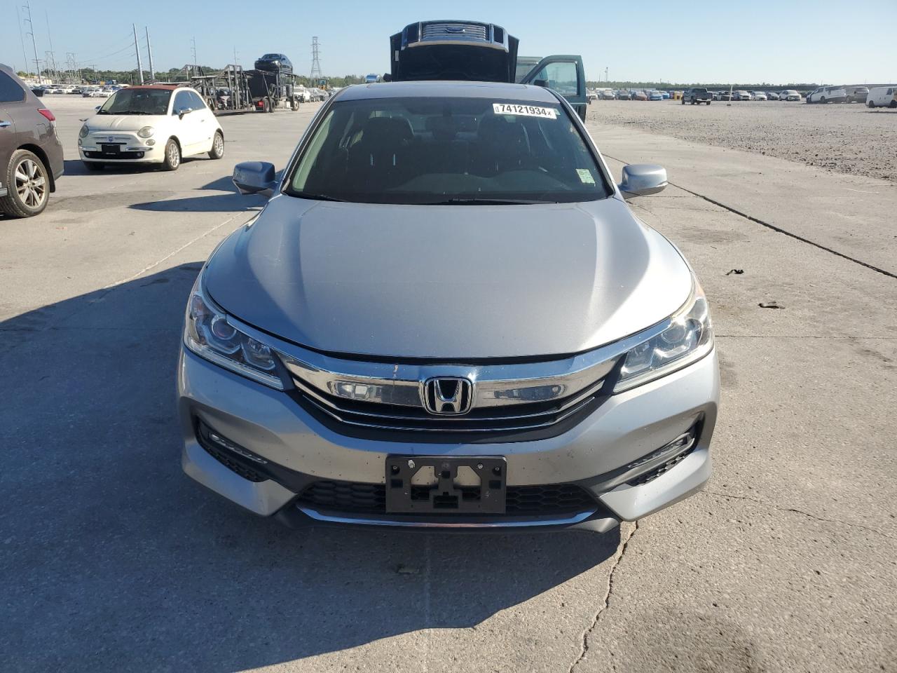 2016 Honda Accord - Image 5