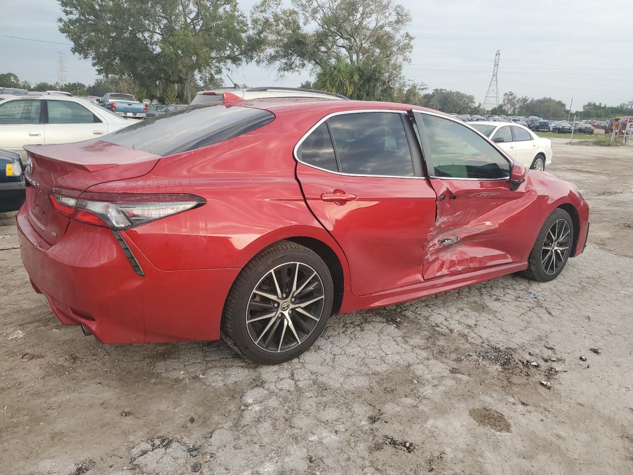 2021 Toyota Camry - Image 3
