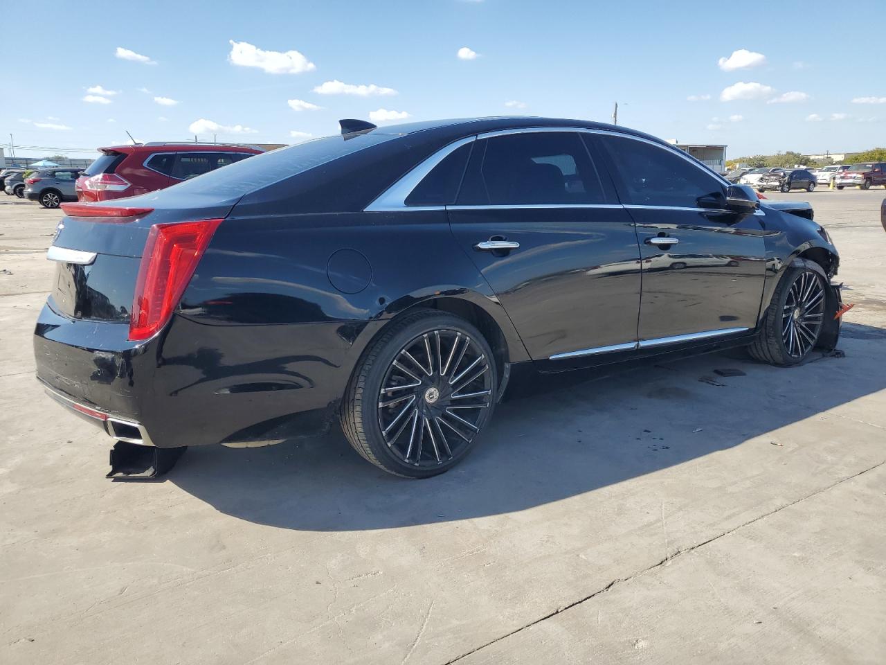 2015 Cadillac XTS - Image 3