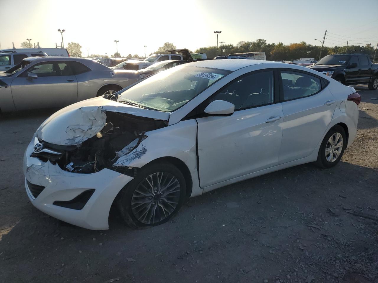 5NPDH4AE1GH772208 2016 Hyundai Elantra Se