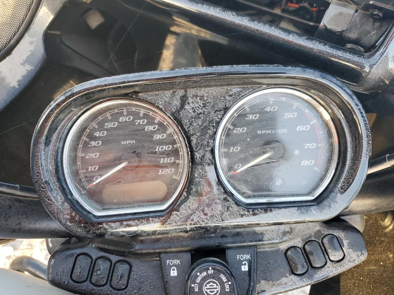 2018 Harley-Davidson Fltrxs Road Glide Special VIN: 1HD1KTC10JB660760 Lot: 75202704