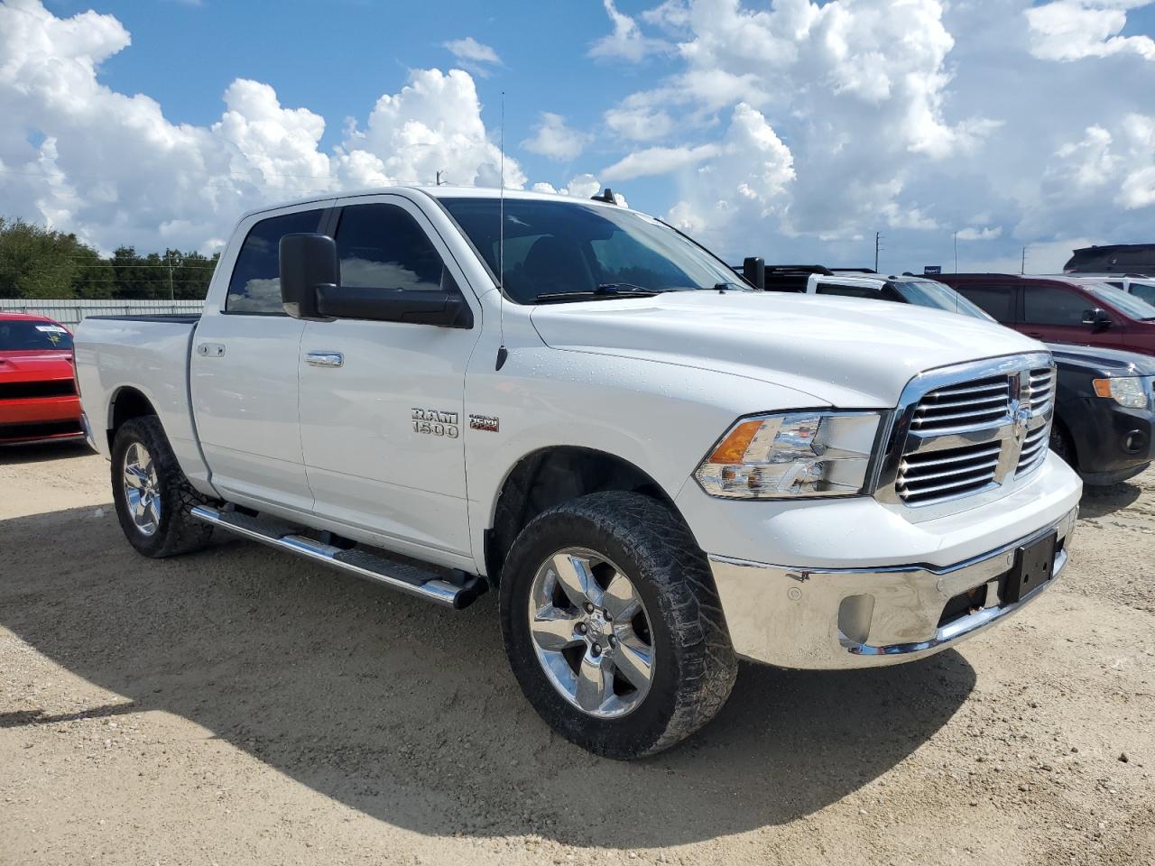 2017 RAM 1500 - Image 4