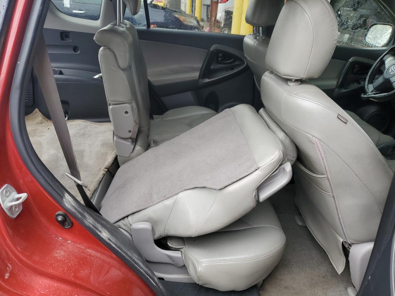 2T3BF4DV6AW061421 2010 Toyota Rav4