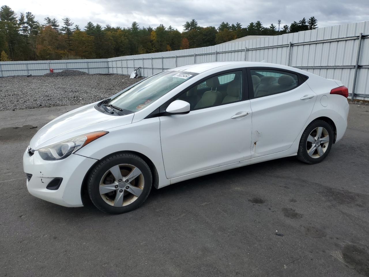 2013 Hyundai Elantra - Image 1