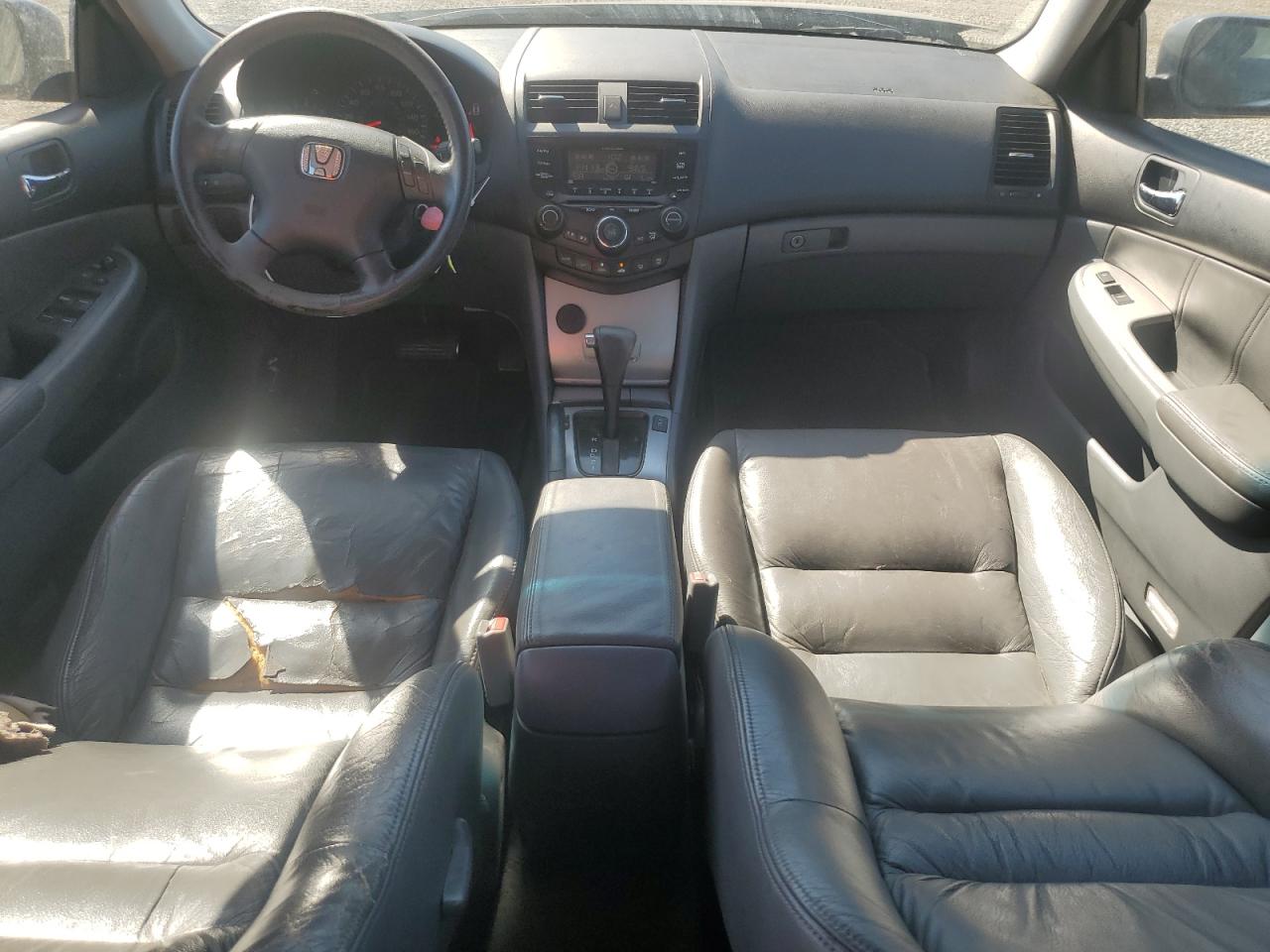 2003 Honda Accord - Image 8