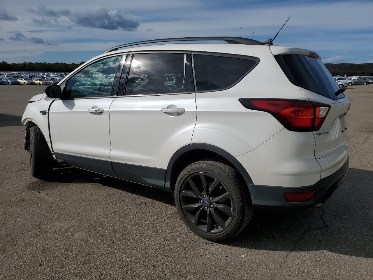 2019 Ford Escape - Image 2
