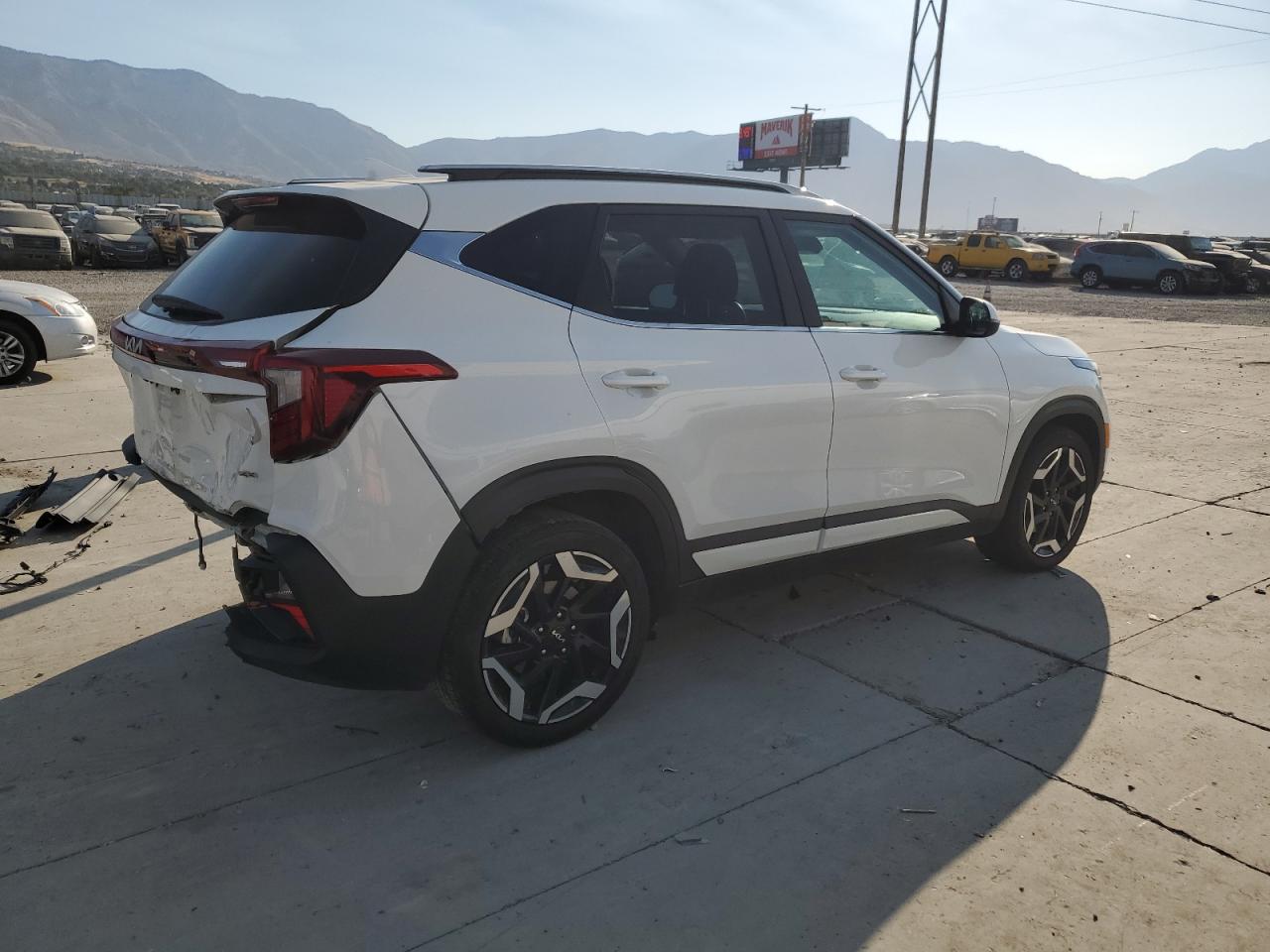 2024 Kia Seltos - Image 3