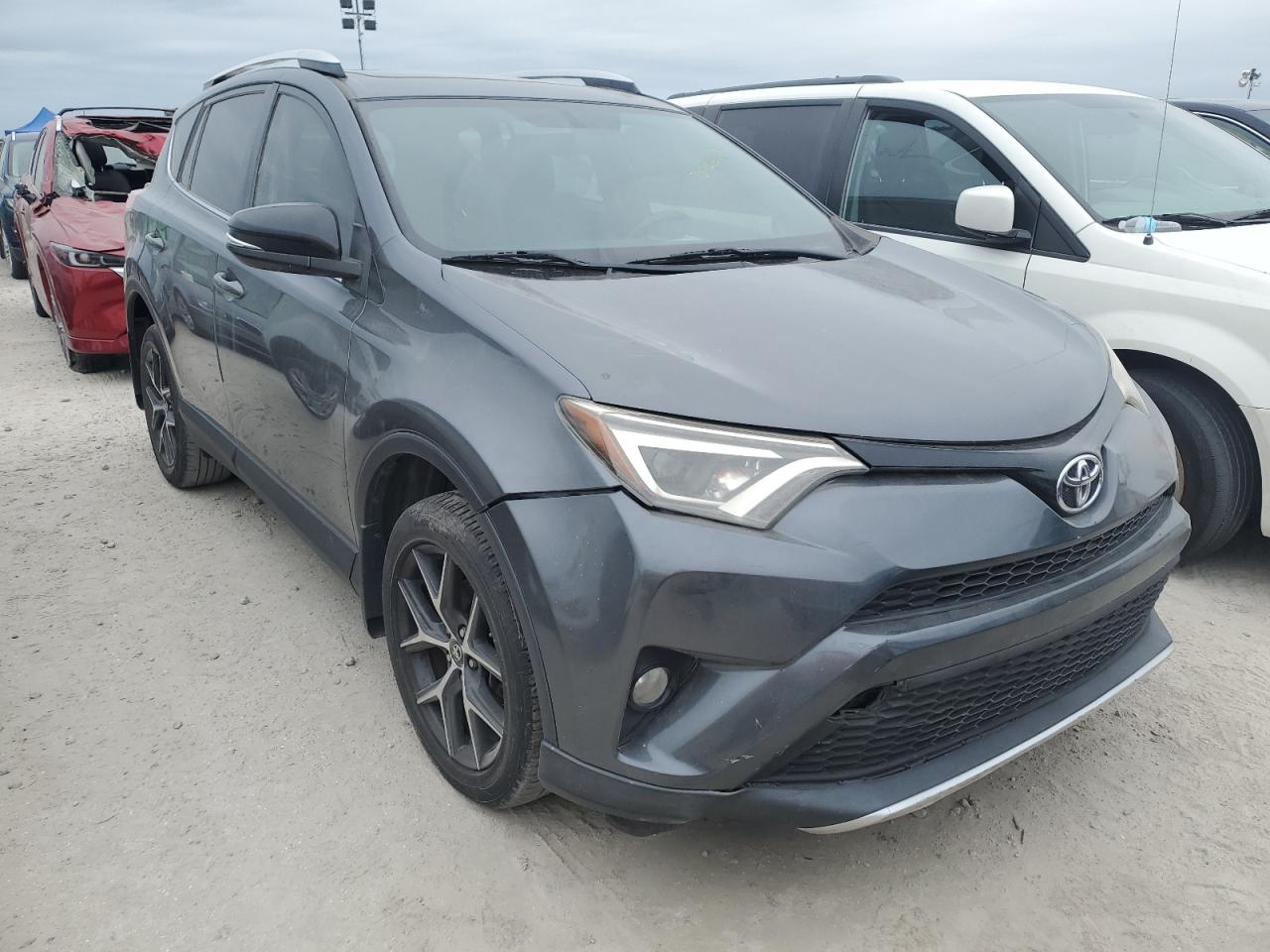 VIN JTMJFREV2GD191595 2016 TOYOTA RAV4 no.4