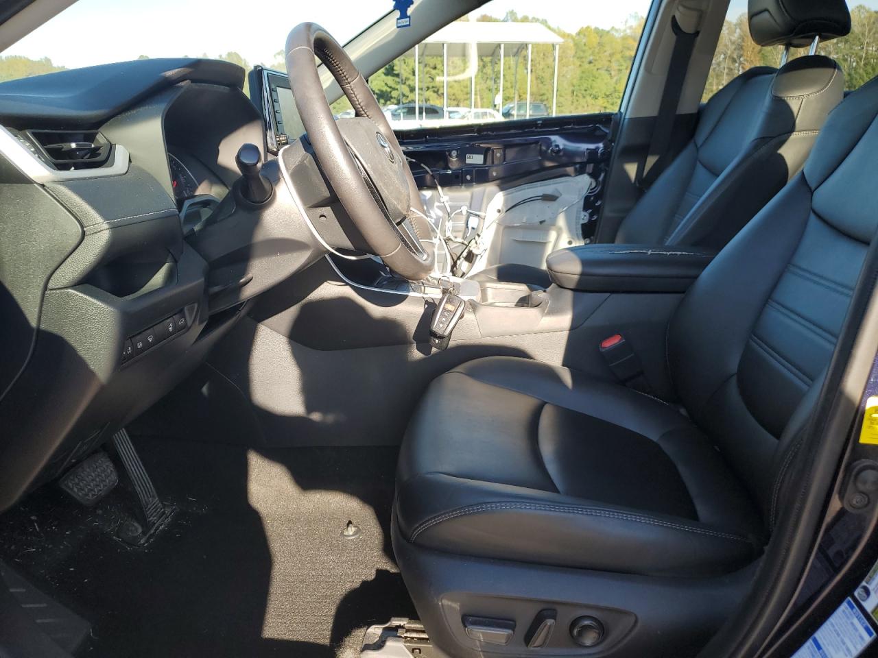 2020 Toyota Rav4 Xle Premium VIN: 2T3A1RFV7LC129119 Lot: 76092334