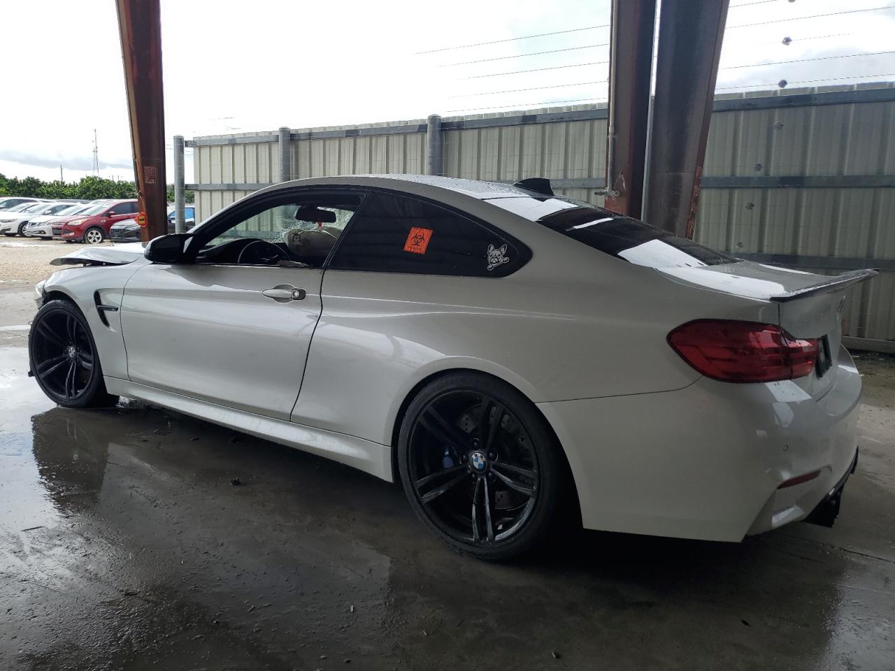 WBS3R9C55GK708332 2016 BMW M4 - Image 2