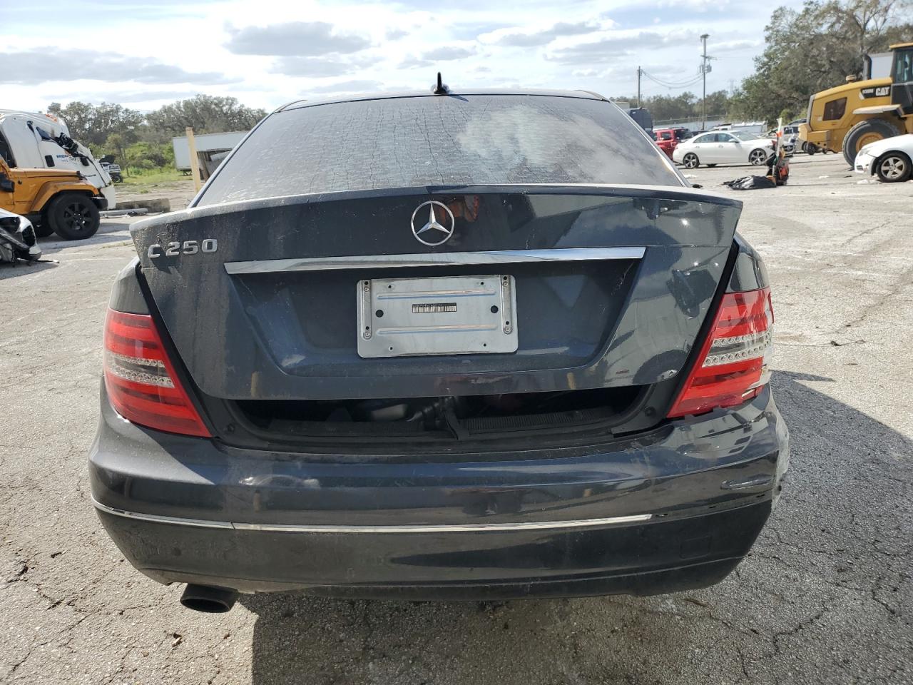 2012 Mercedes-Benz C 250 VIN: WDDGF4HB6CA601296 Lot: 75323204