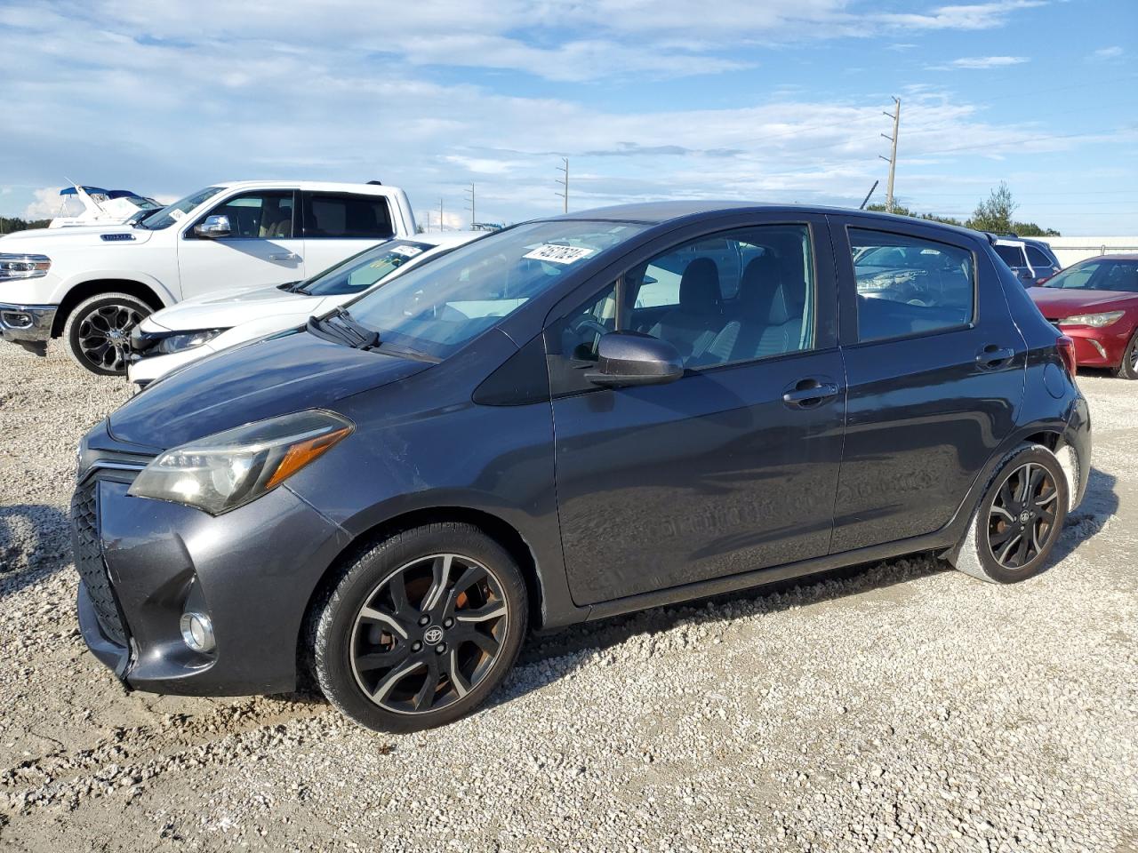2015 Toyota Yaris - Image 1