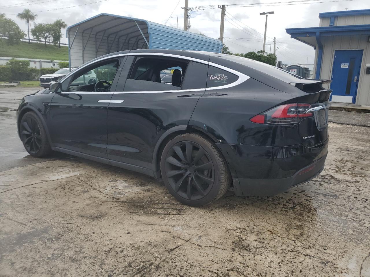 5YJXCBE28GF029432 2016 TESLA MODEL X - Image 2