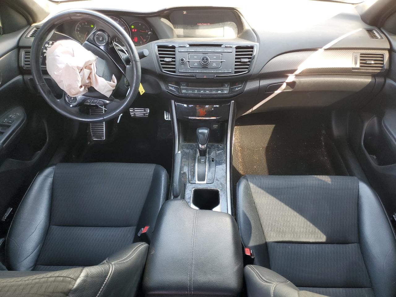 2017 Honda Accord - Image 8