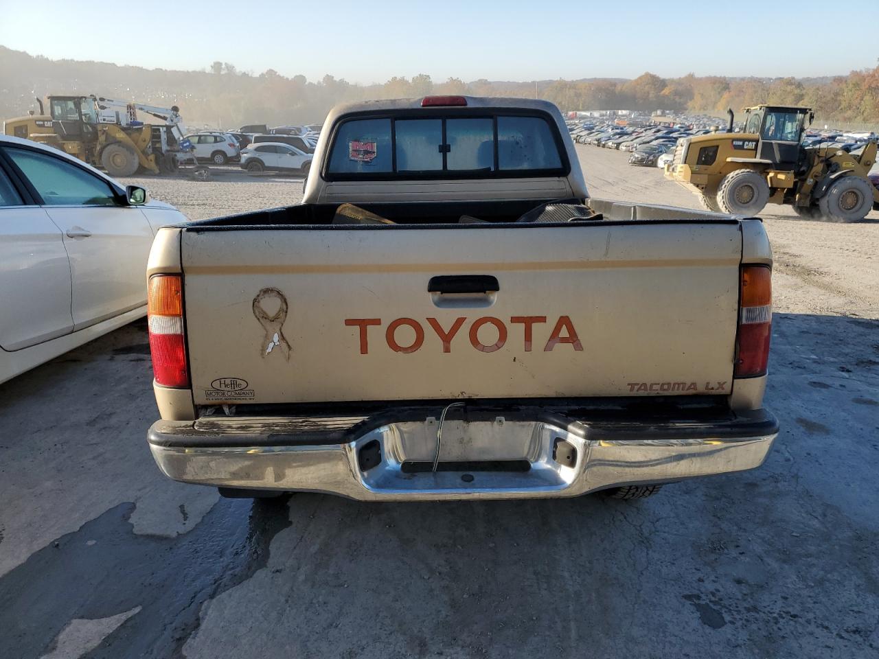 1997 Toyota Tacoma Xtracab VIN: 4TAWM72N3VZ308584 Lot: 76939654