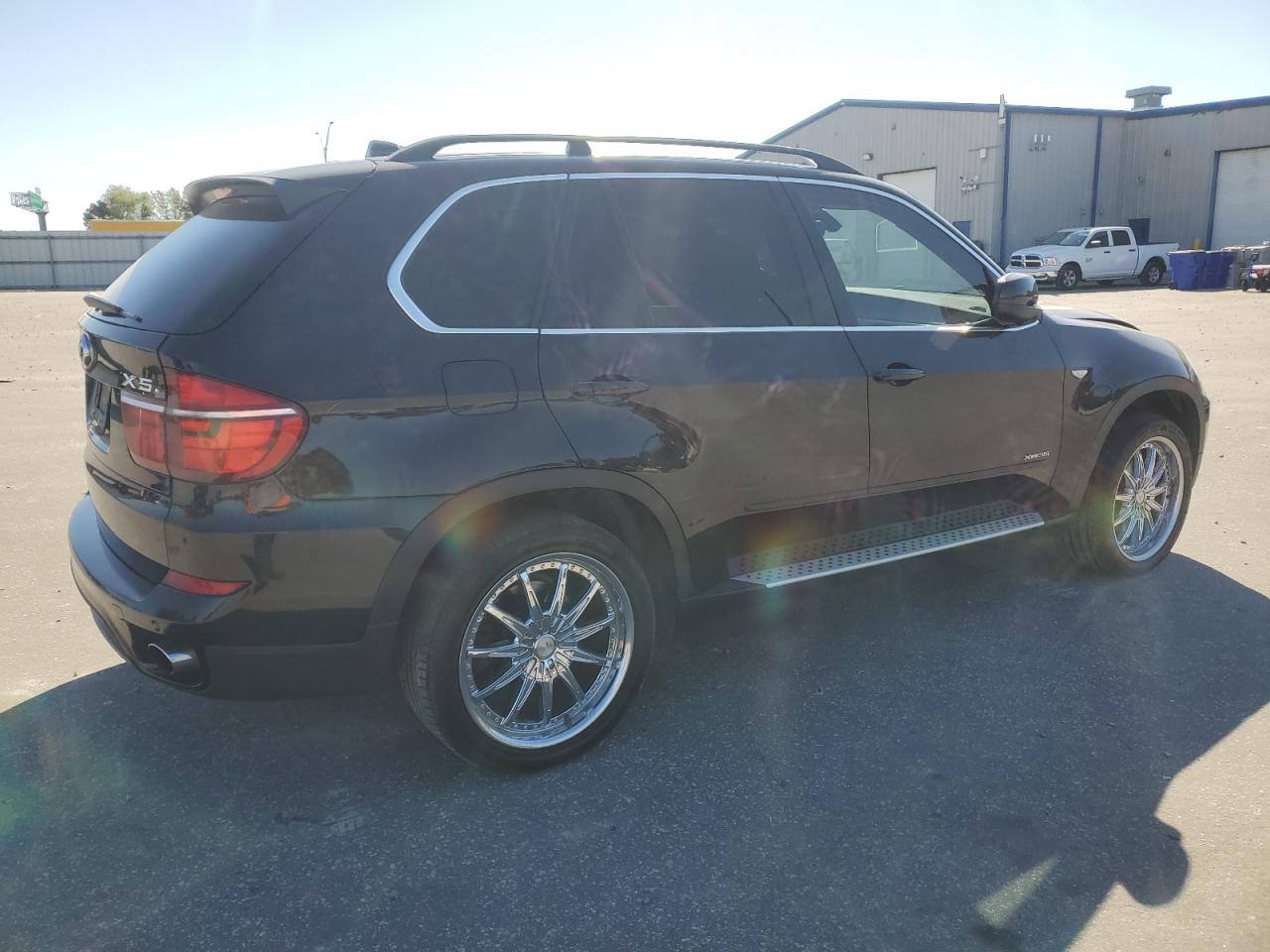 VIN 5UXZV4C59D0E05904 2013 BMW X5 no.3