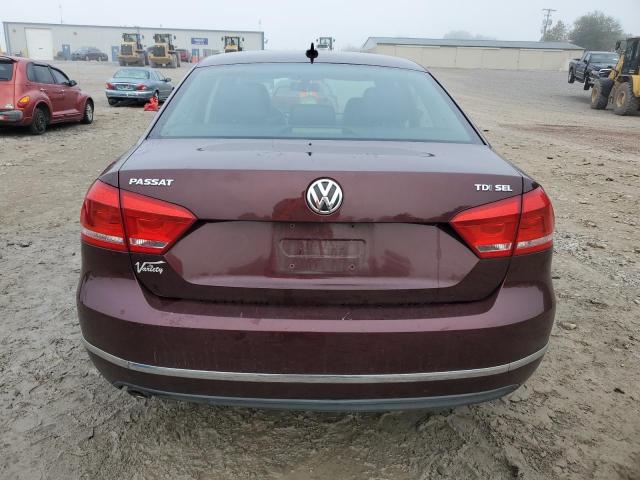  VOLKSWAGEN PASSAT 2012 Бургунди