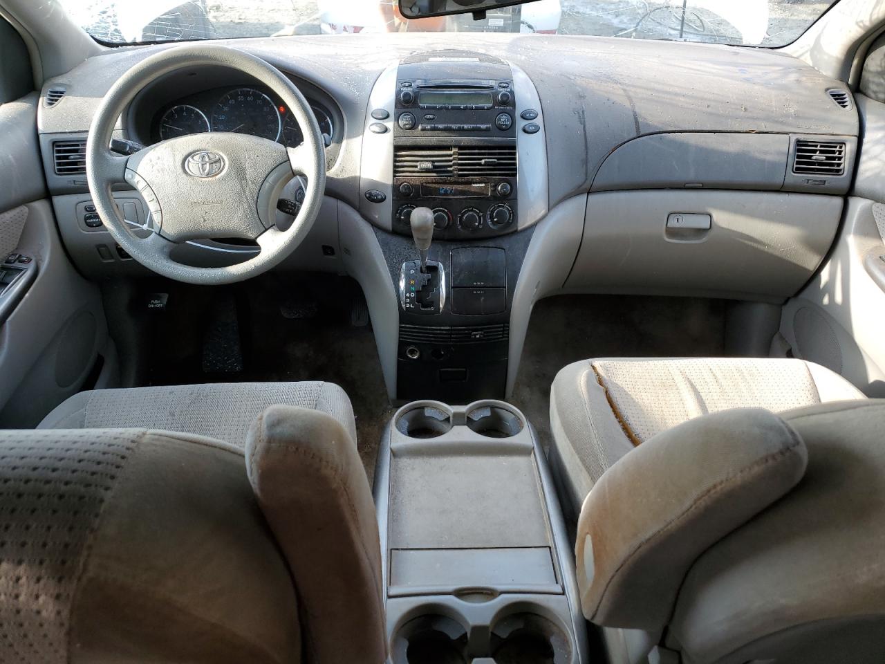 2006 Toyota Sienna - Image 8