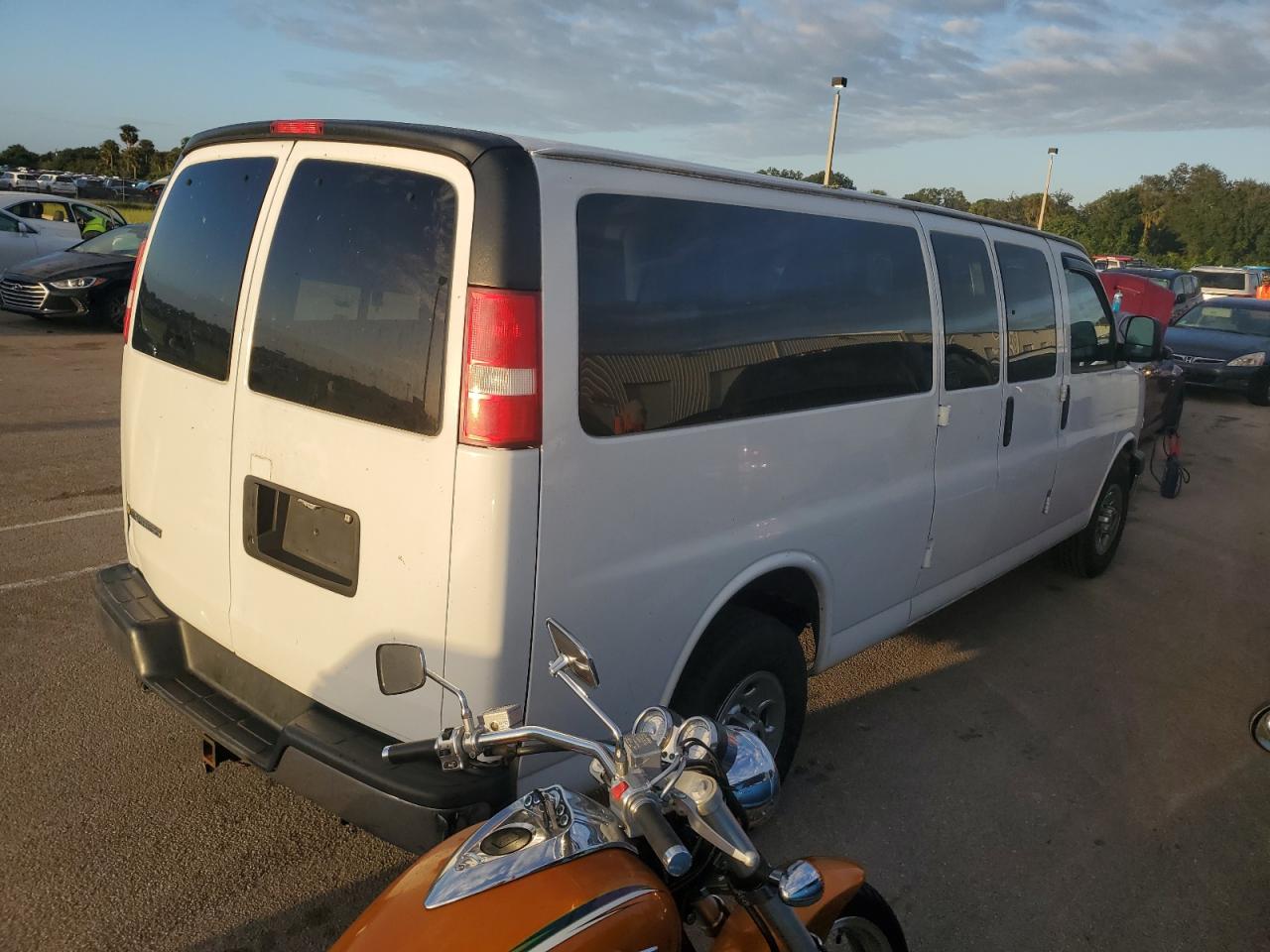 2017 Chevrolet Express - Image 3