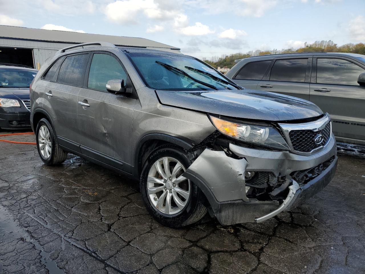 2011 Kia Sorento - Image 4