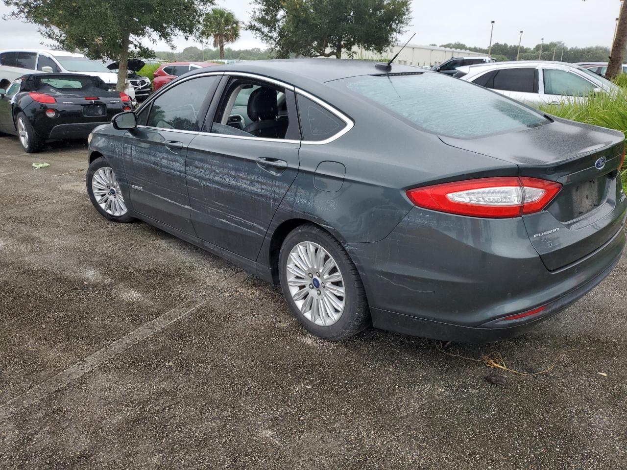 3FA6P0LU1FR157491 2015 FORD FUSION - Image 2