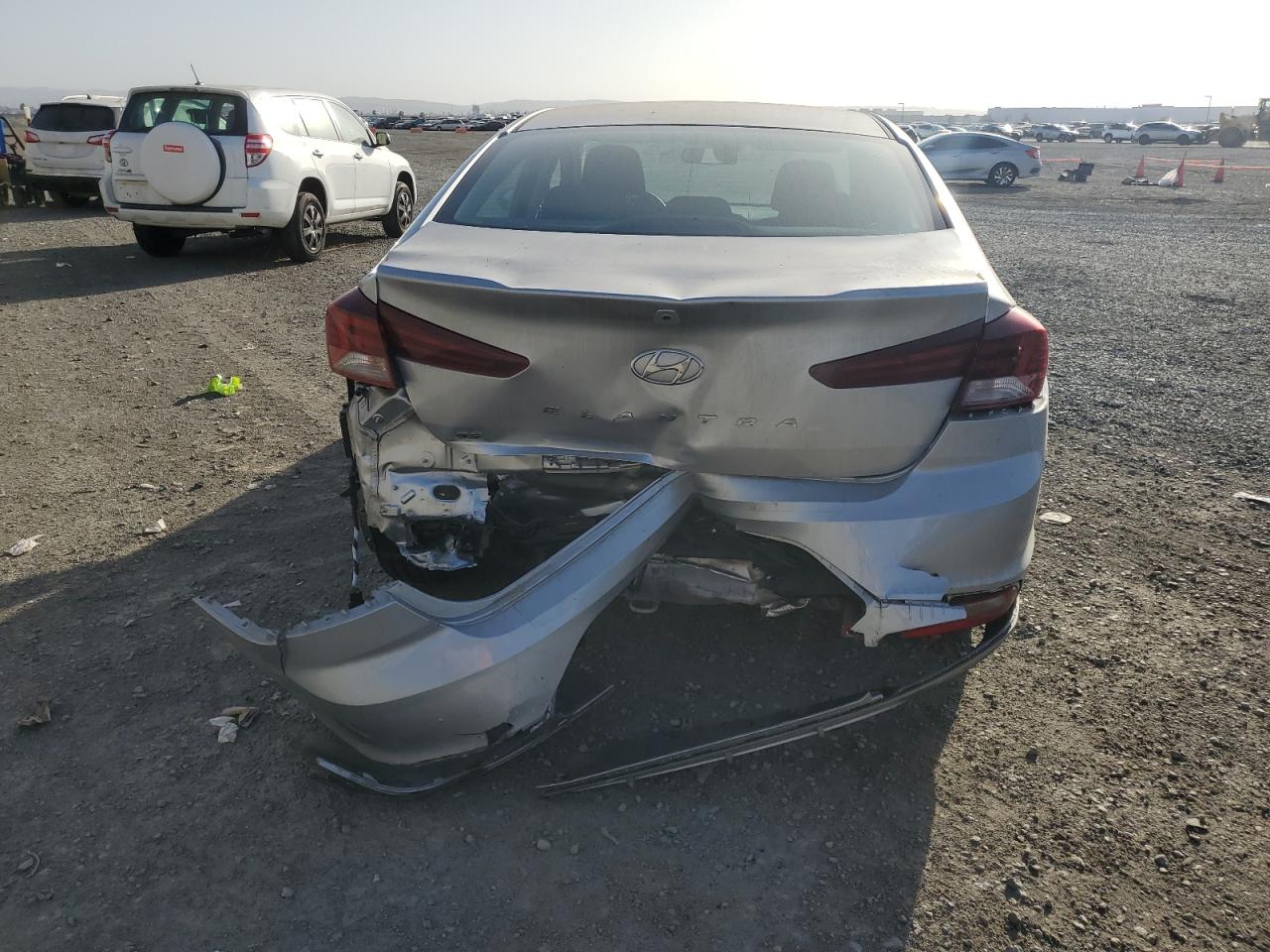 KMHD74LF2LU106429 2020 Hyundai Elantra Se