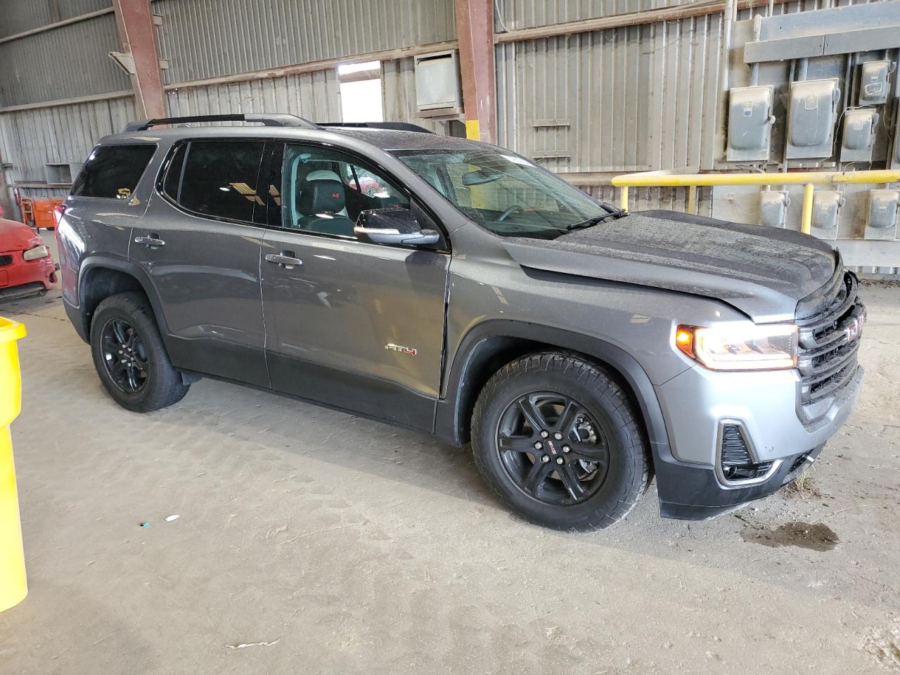 2022 GMC Acadia - Image 4
