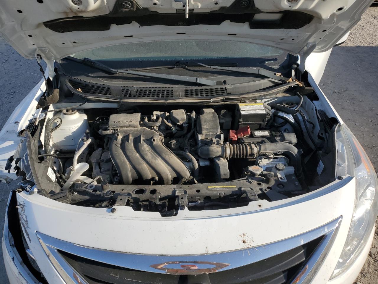 2017 Nissan Versa - Image 12