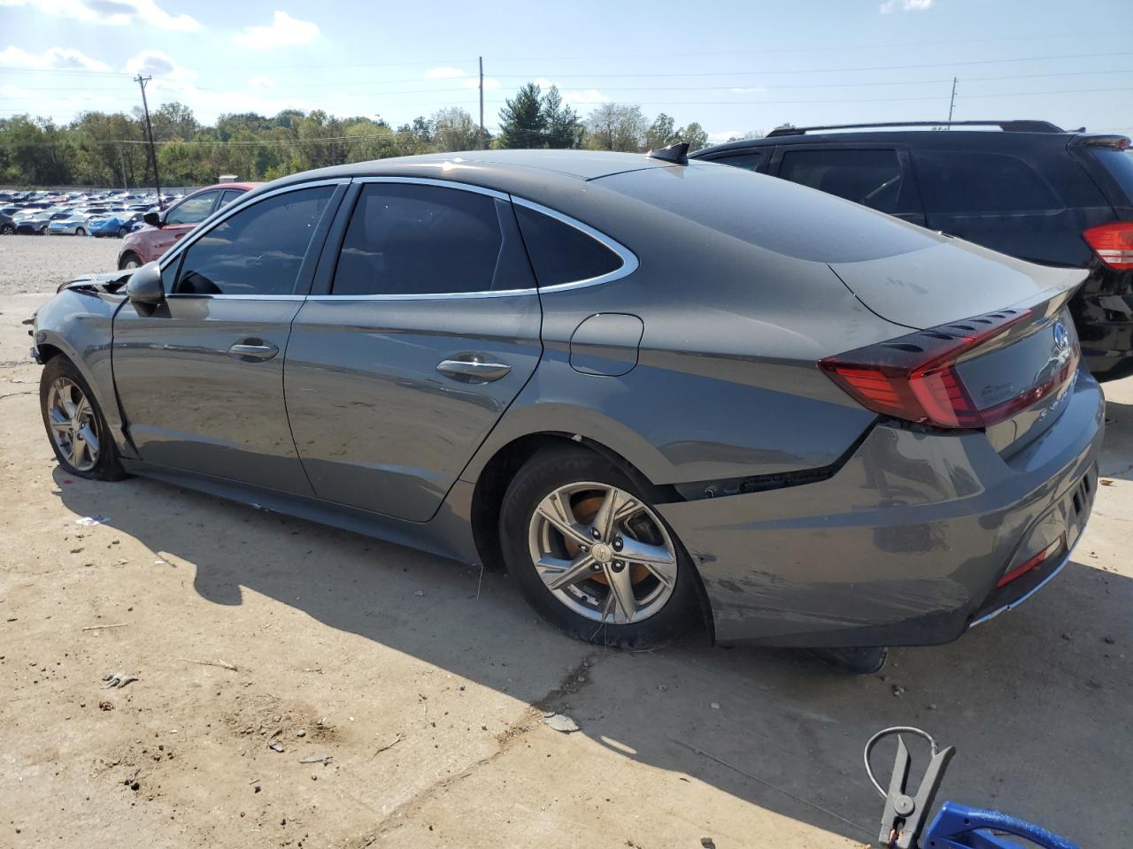 2022 Hyundai Sonata - Image 2