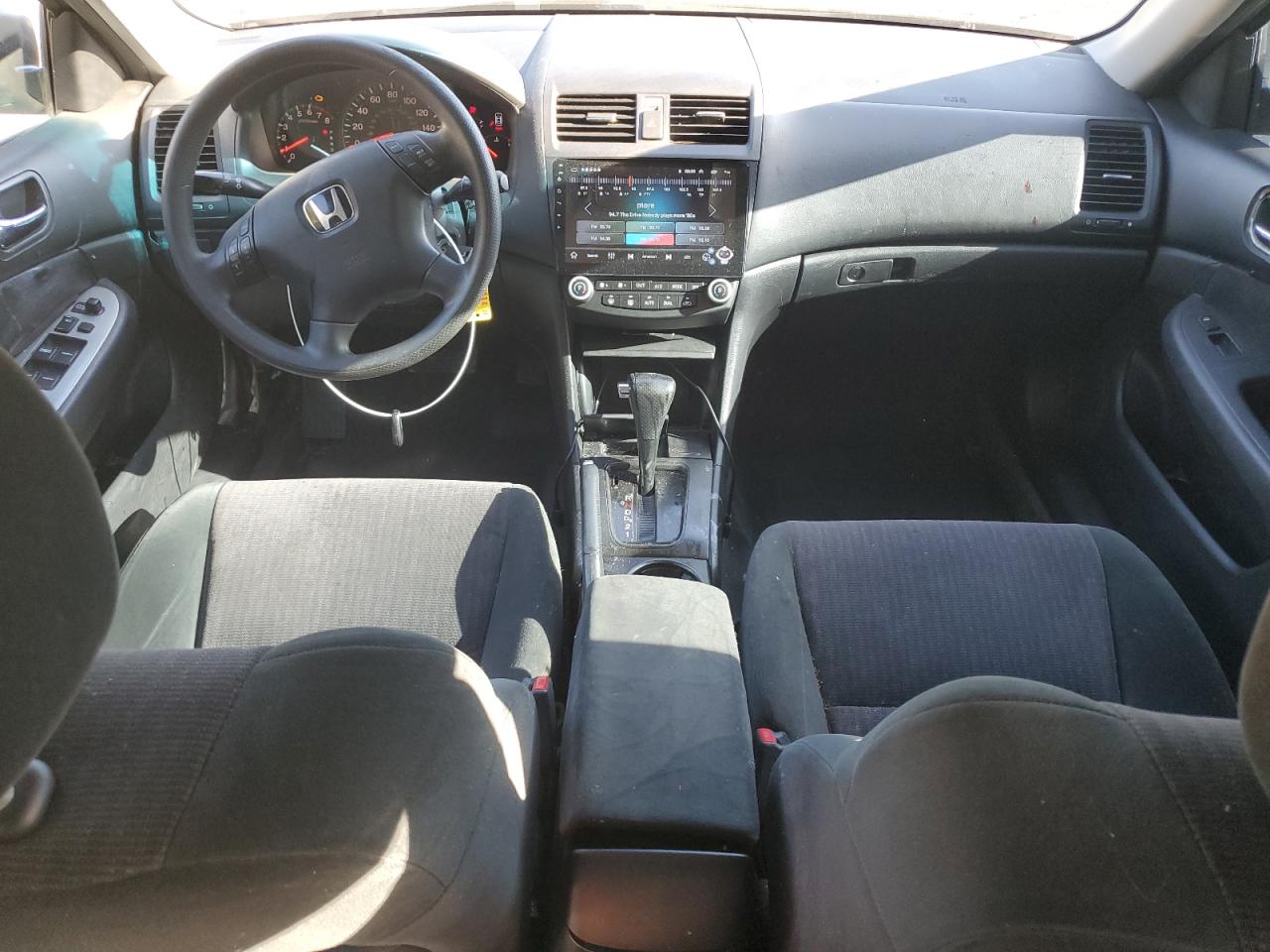 2005 Honda Accord - Image 8