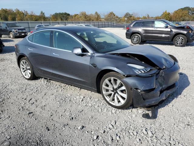  TESLA MODEL 3 2020 Серый