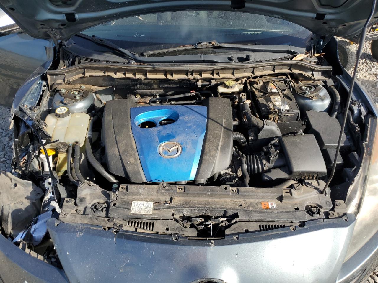 2012 Mazda 3 - Image 12