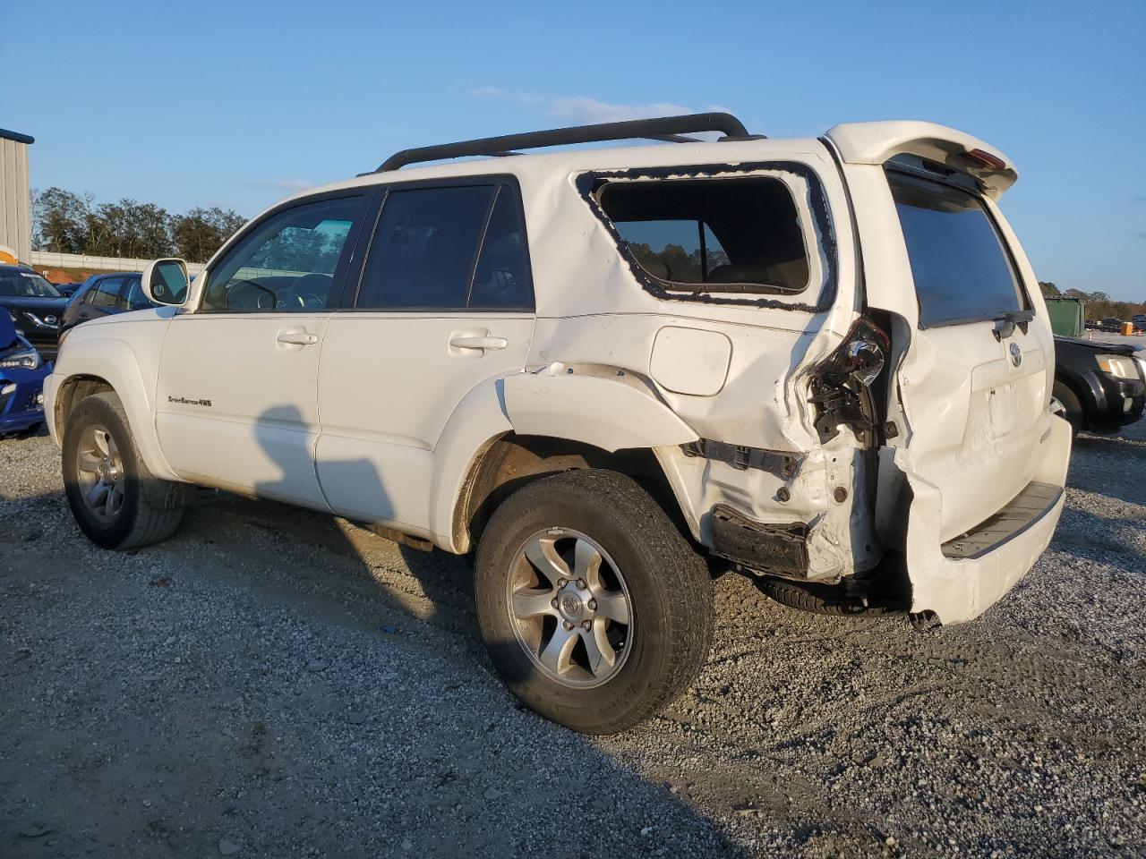 2007 Toyota 4Runner - Image 2