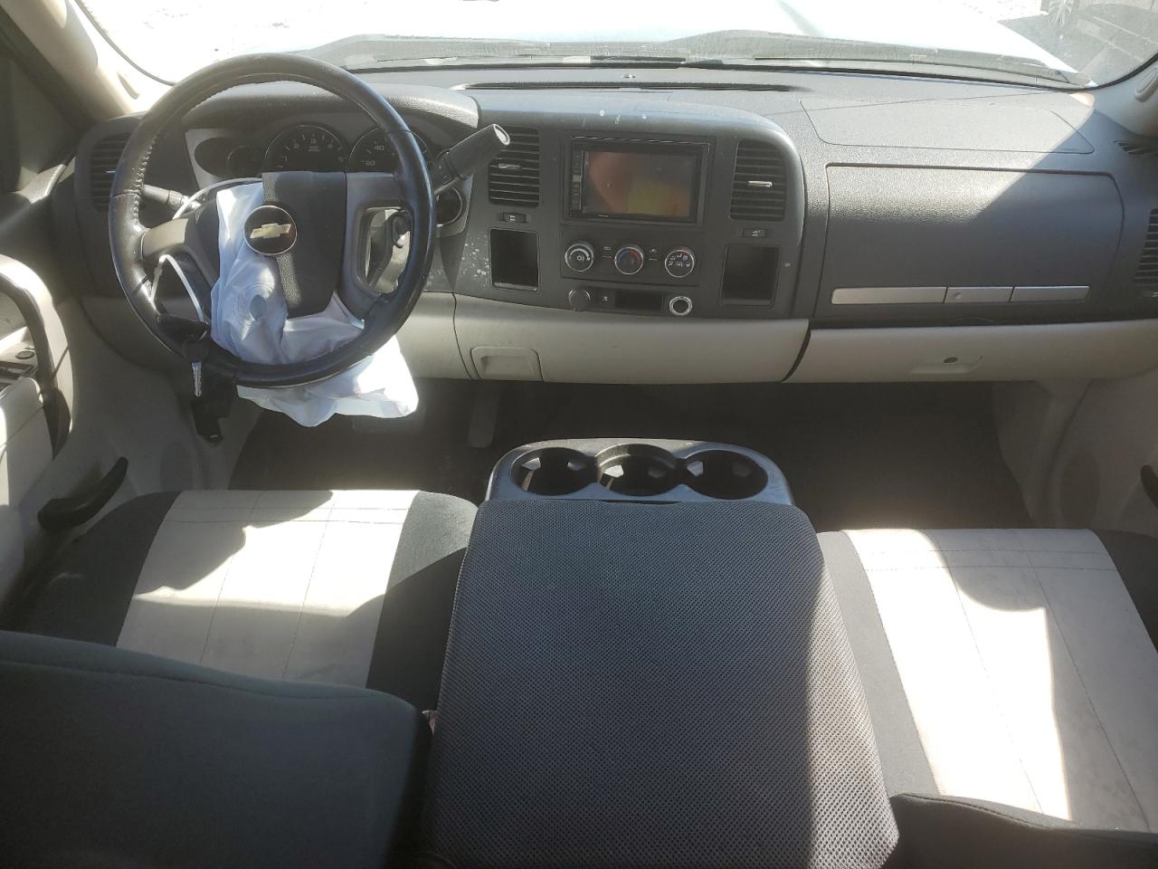 2010 Chevrolet Silverado C1500 Lt VIN: 1GCSCSE06AZ113291 Lot: 76617464