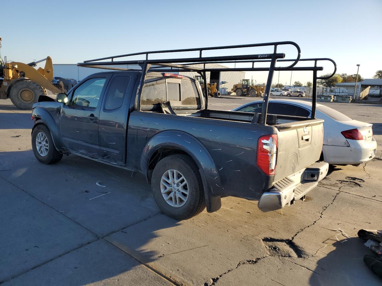 VIN 1N6AD0CU7JN720825 2018 NISSAN FRONTIER no.2